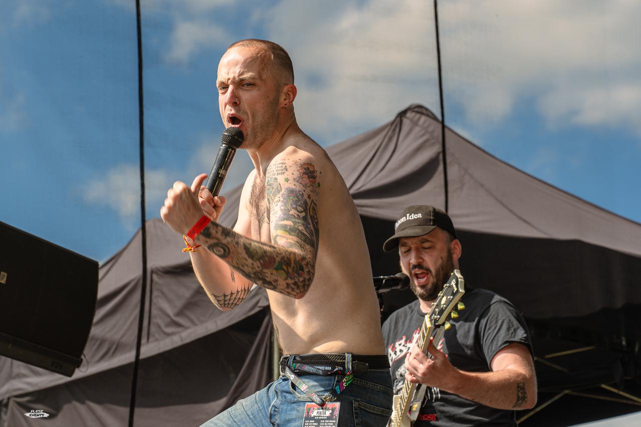 Clobber