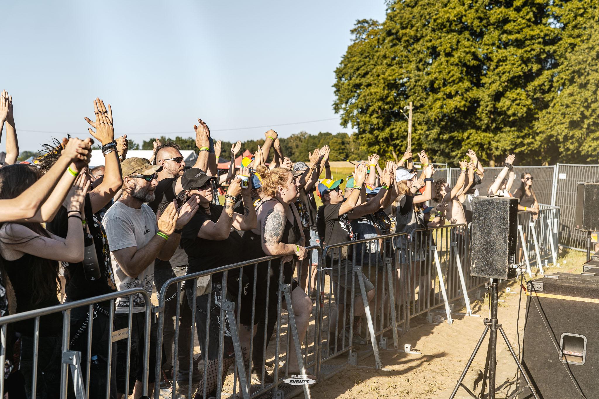 Publika na Zakręć Śmigłem Fest