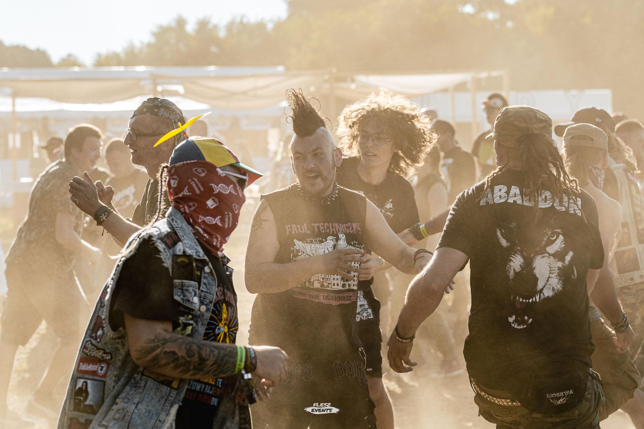 Publika na Zakręć Śmigłem Fest