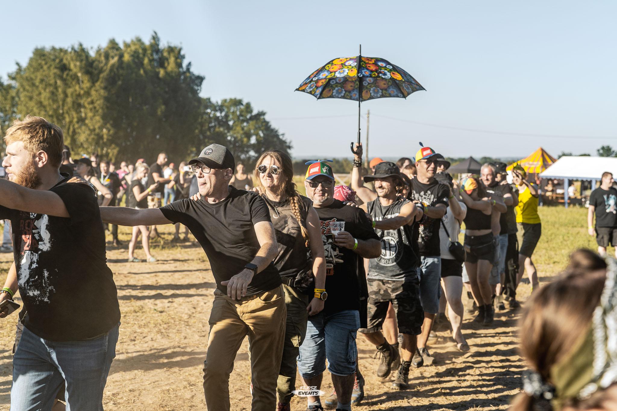 Publika na Zakręć Śmigłem Fest