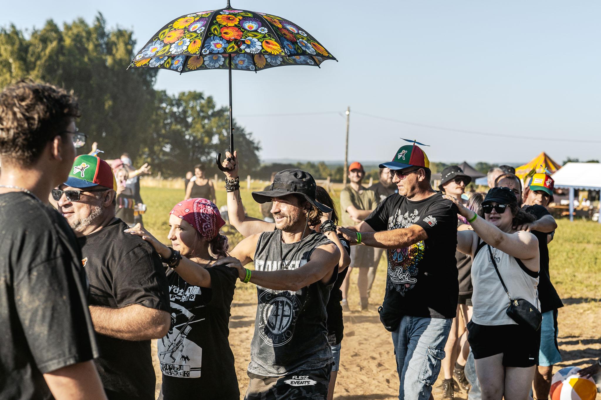 Publika na Zakręć Śmigłem Fest