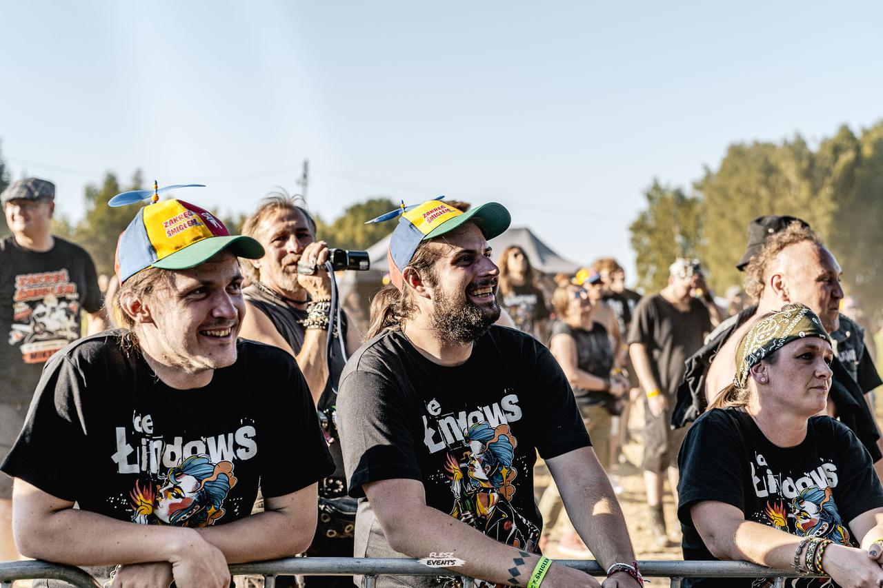 Publika na Zakręć Śmigłem Fest