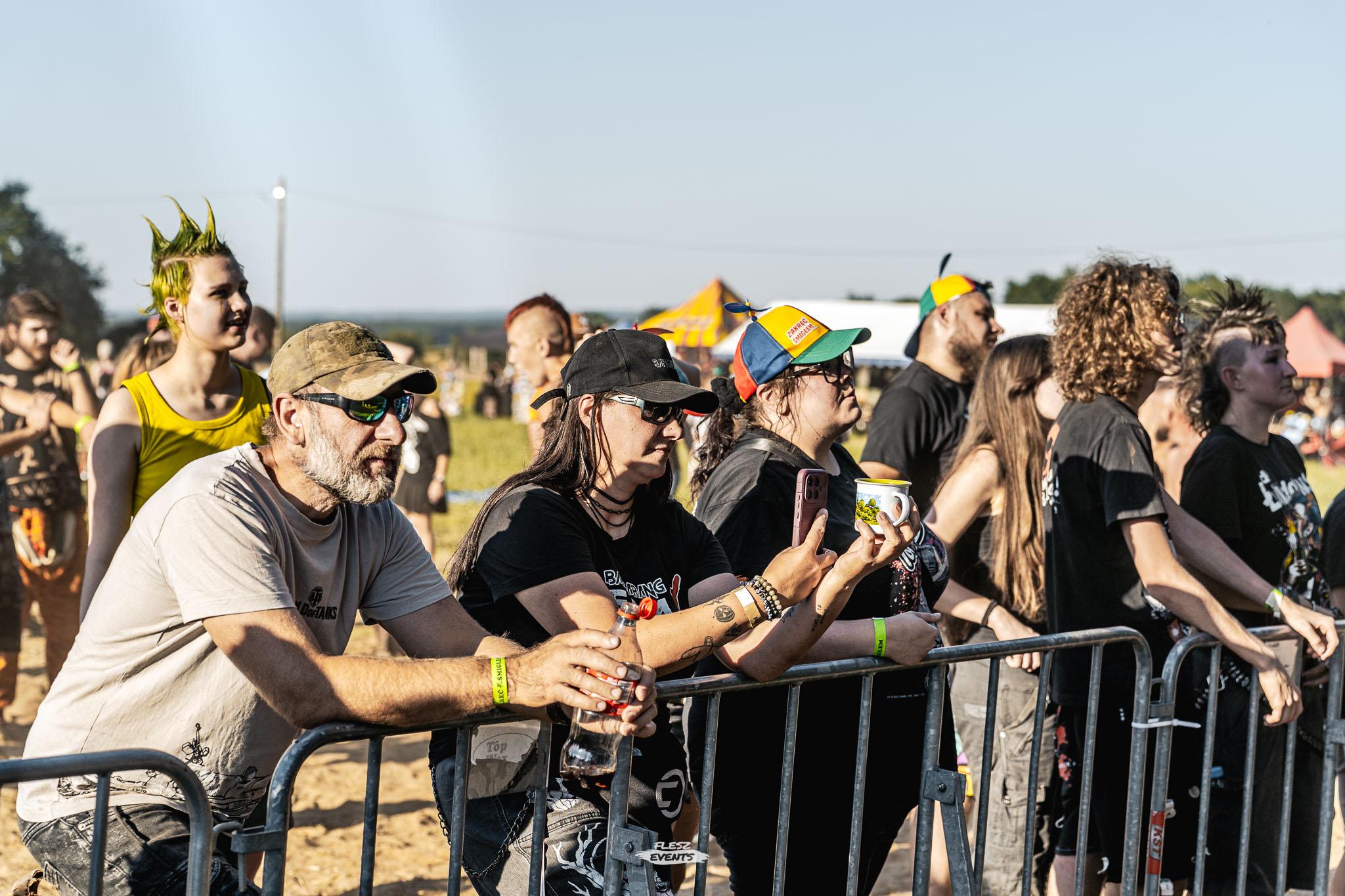 Publika na Zakręć Śmigłem Fest