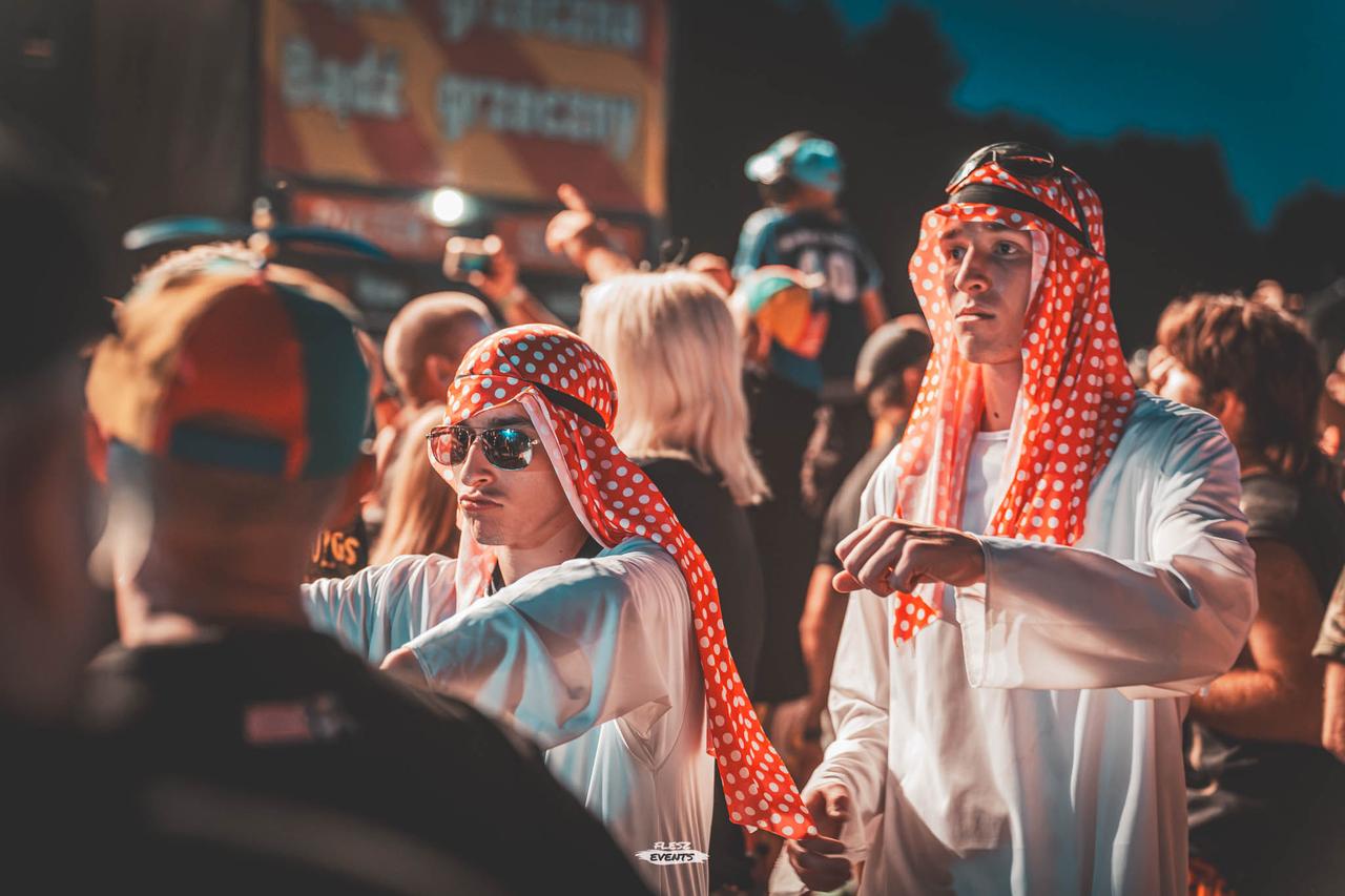 Publika na Zakręć Śmigłem Fest