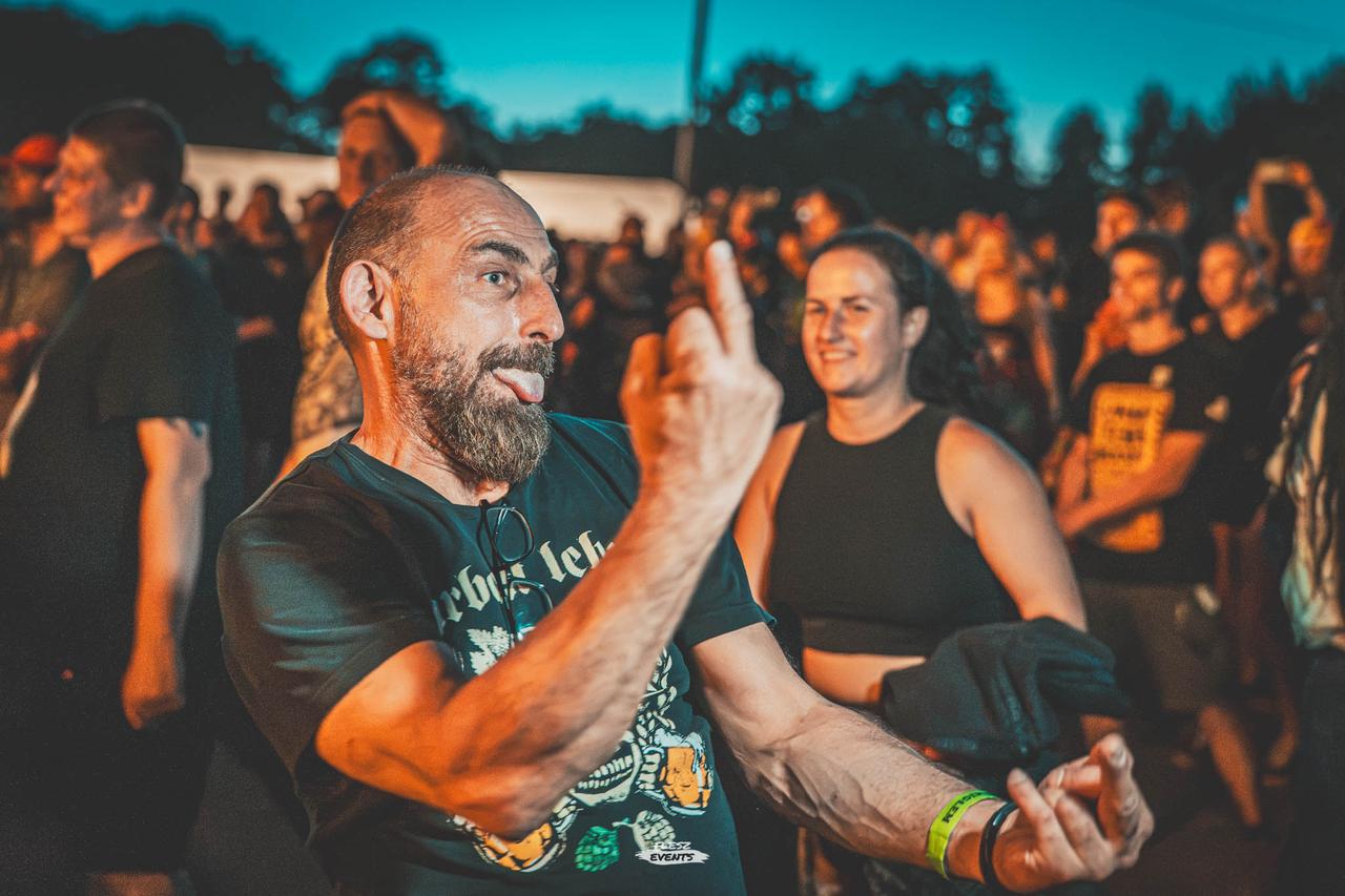 Publika na Zakręć Śmigłem Fest
