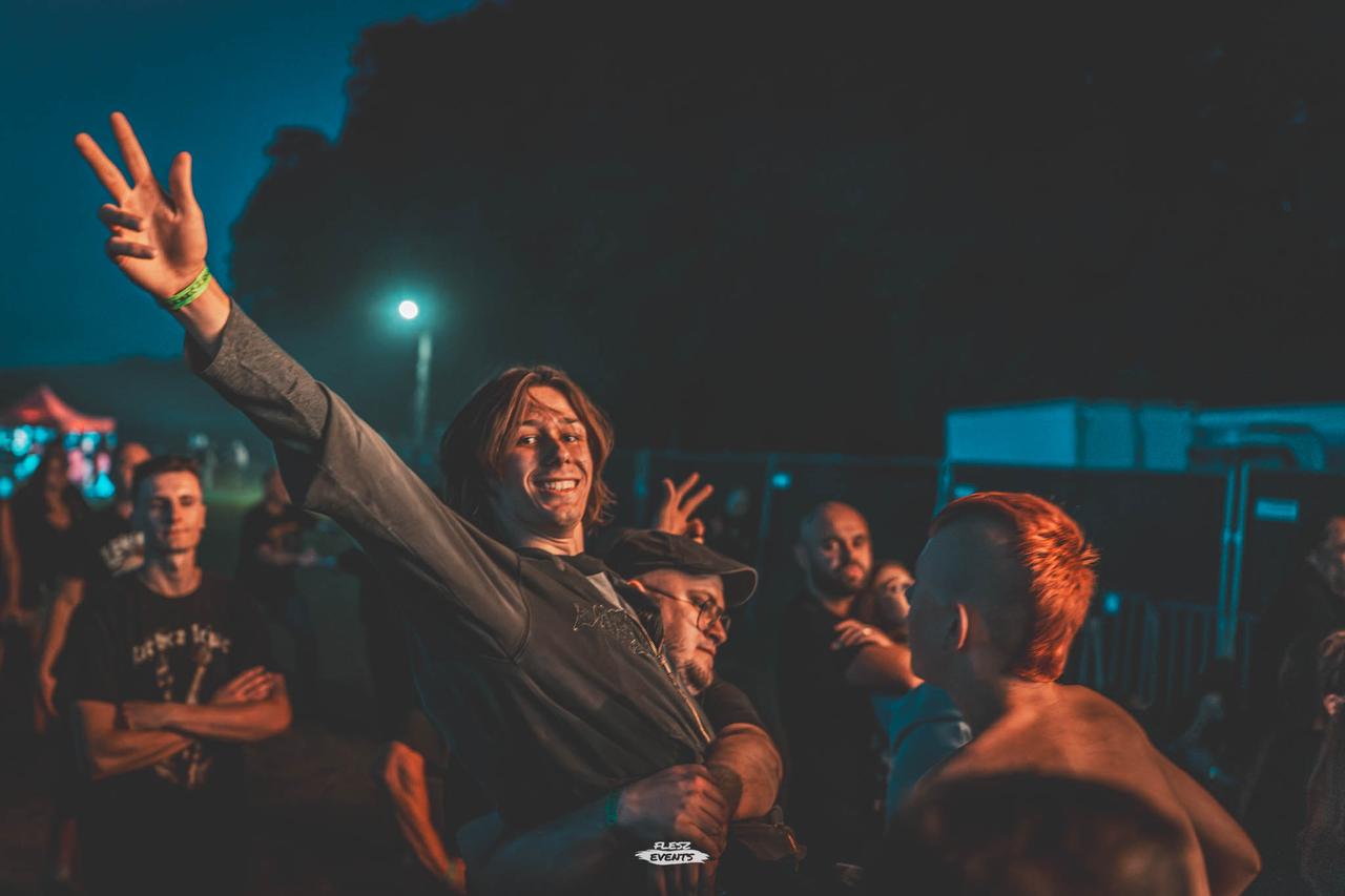 Publika na Zakręć Śmigłem Fest