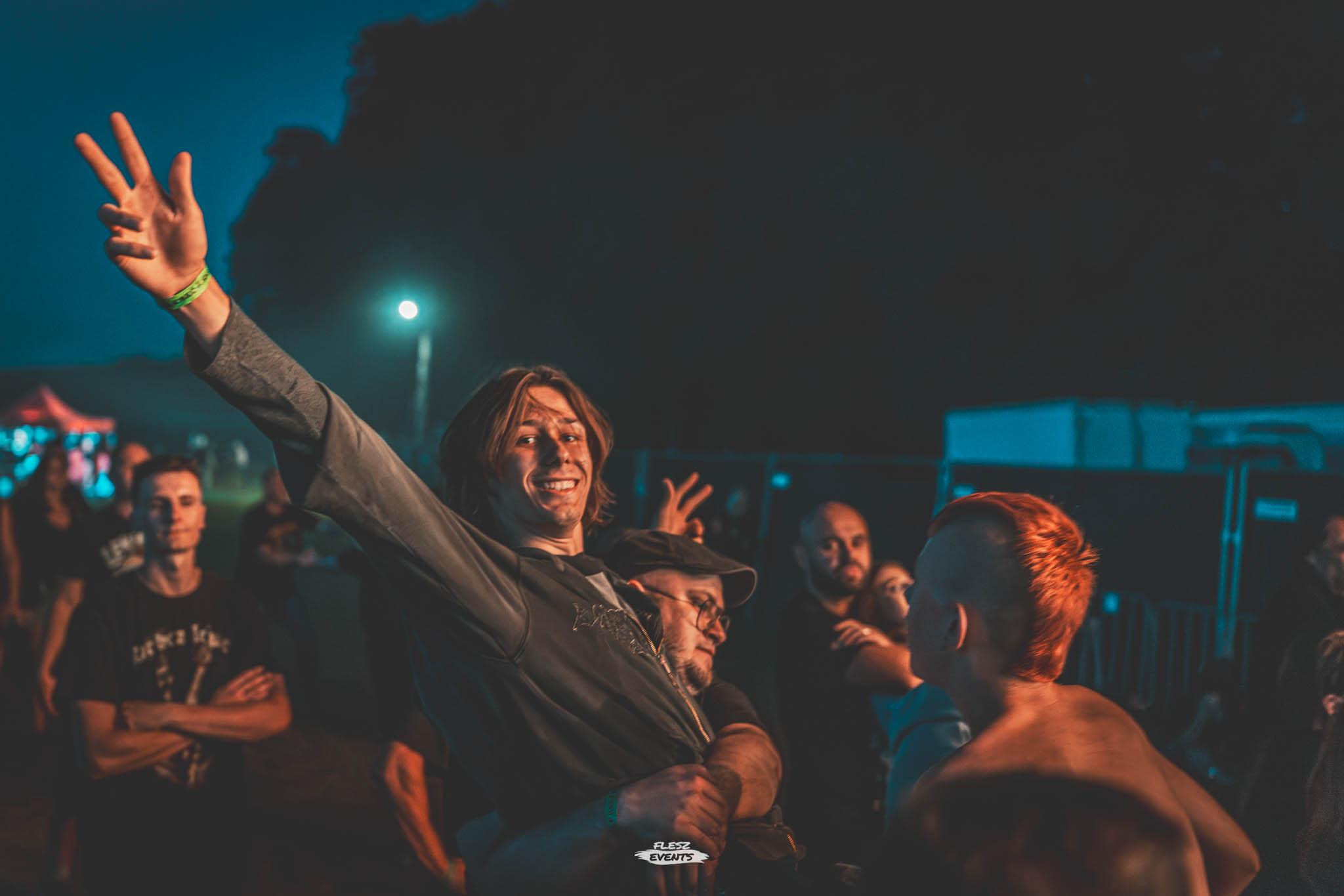 Publika na Zakręć Śmigłem Fest