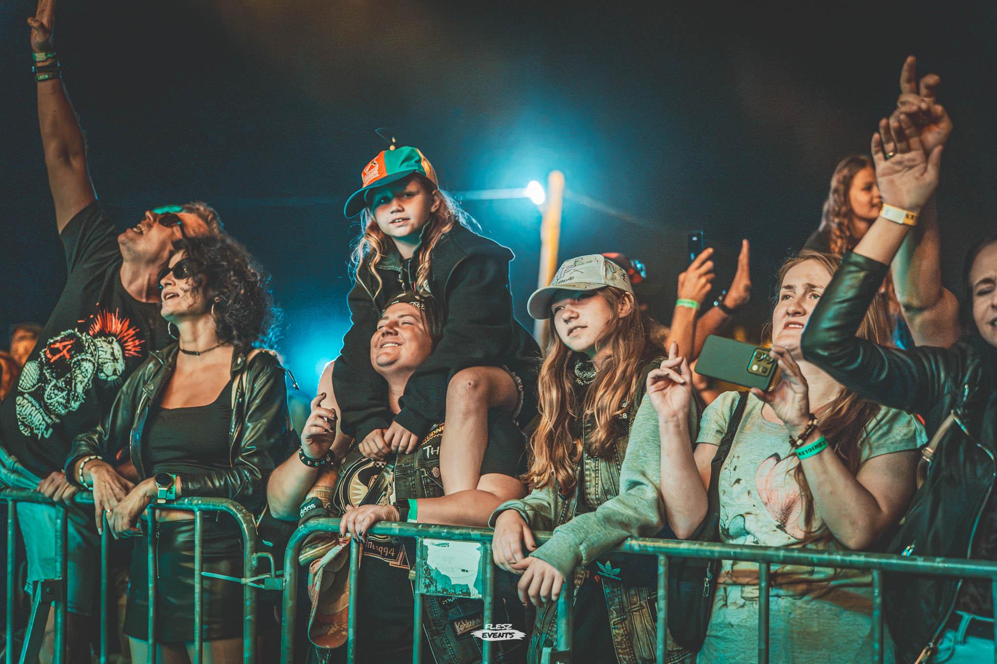 Publika na Zakręć Śmigłem Fest