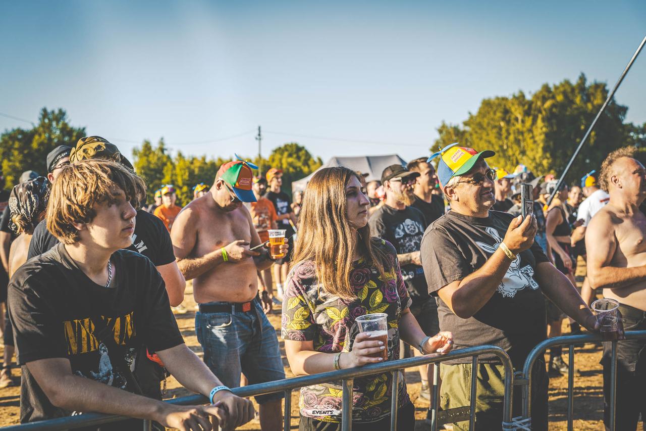 Publika na Zakręć Śmigłem Fest