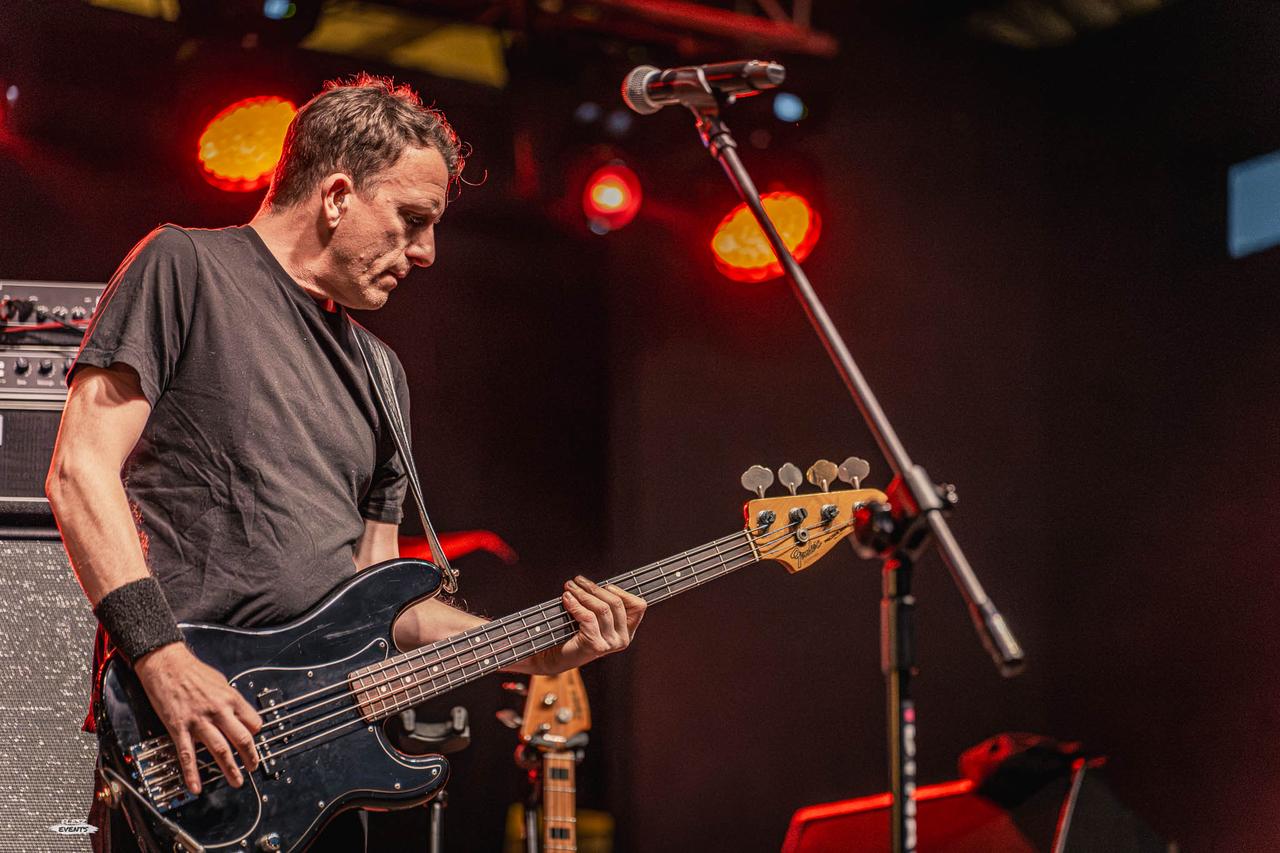 Hugh Cornwell