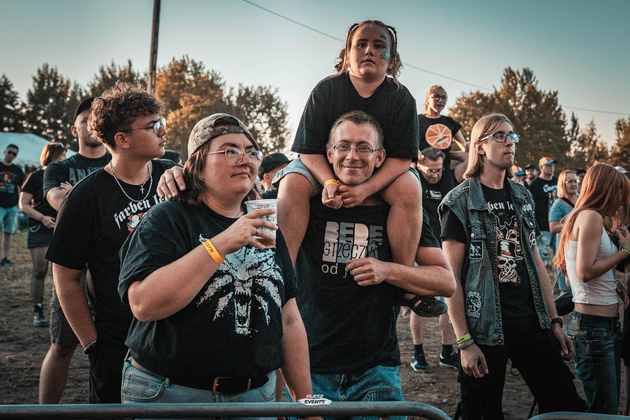 Publika na Zakręć Śmigłem Fest
