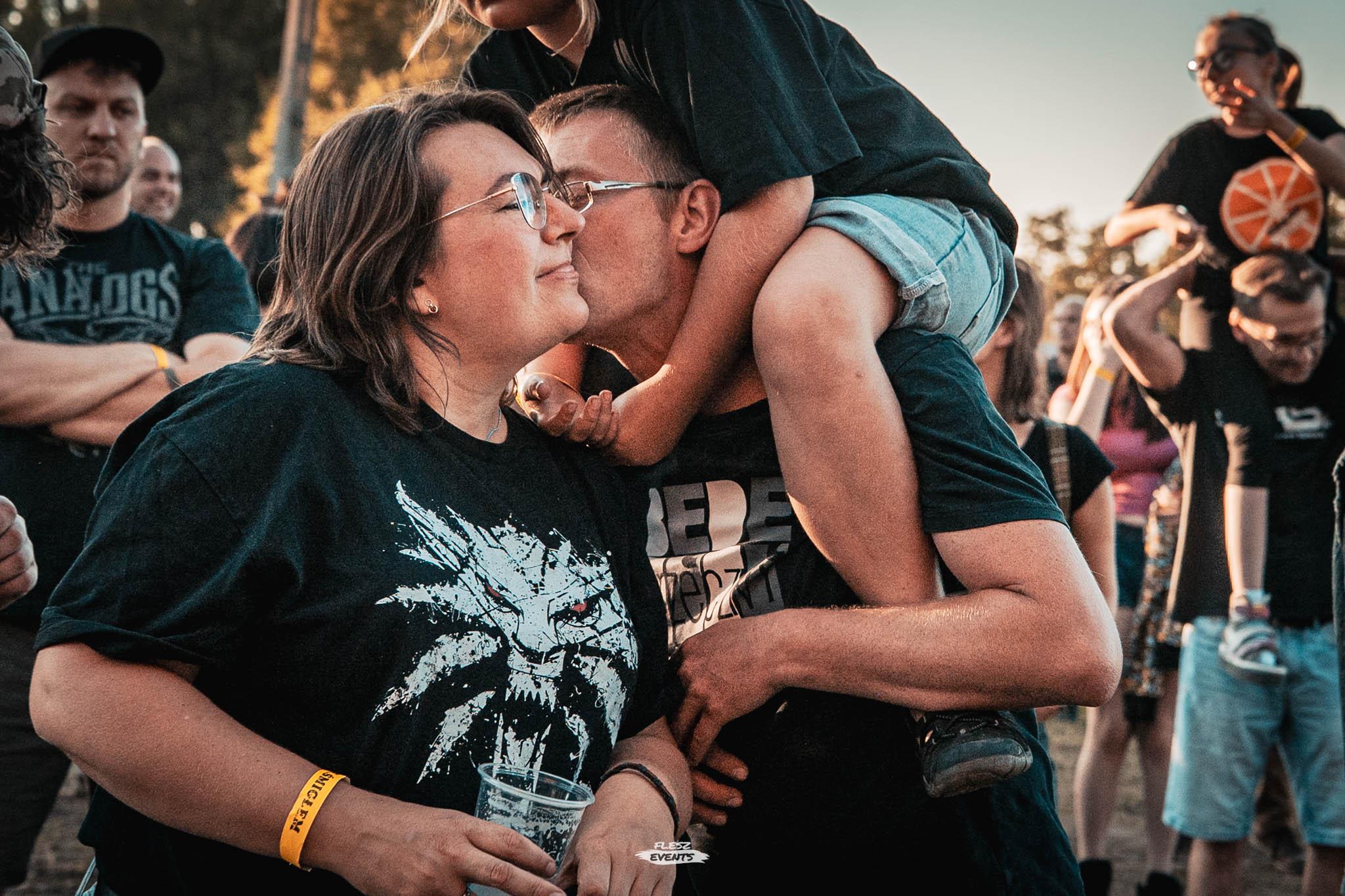 Publika na Zakręć Śmigłem Fest