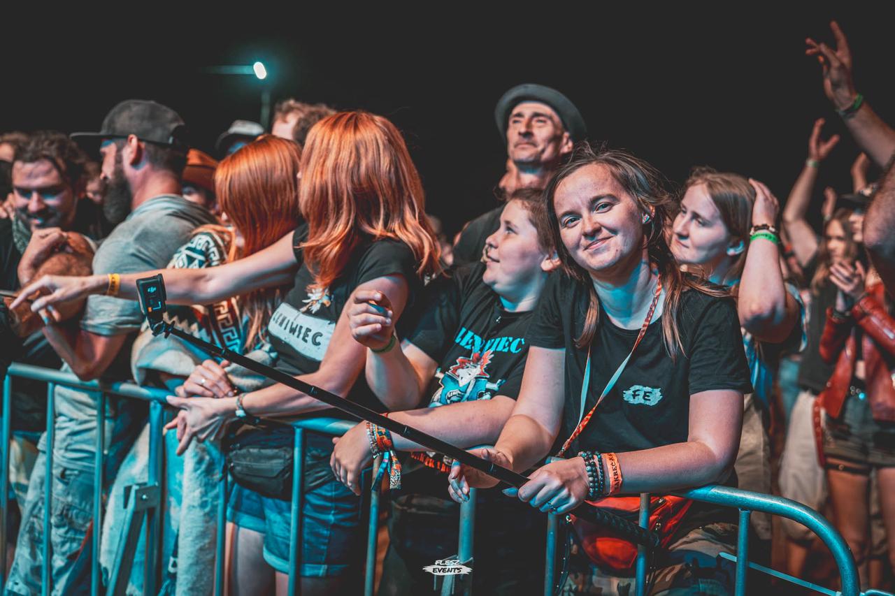 Publika na Zakręć Śmigłem Fest