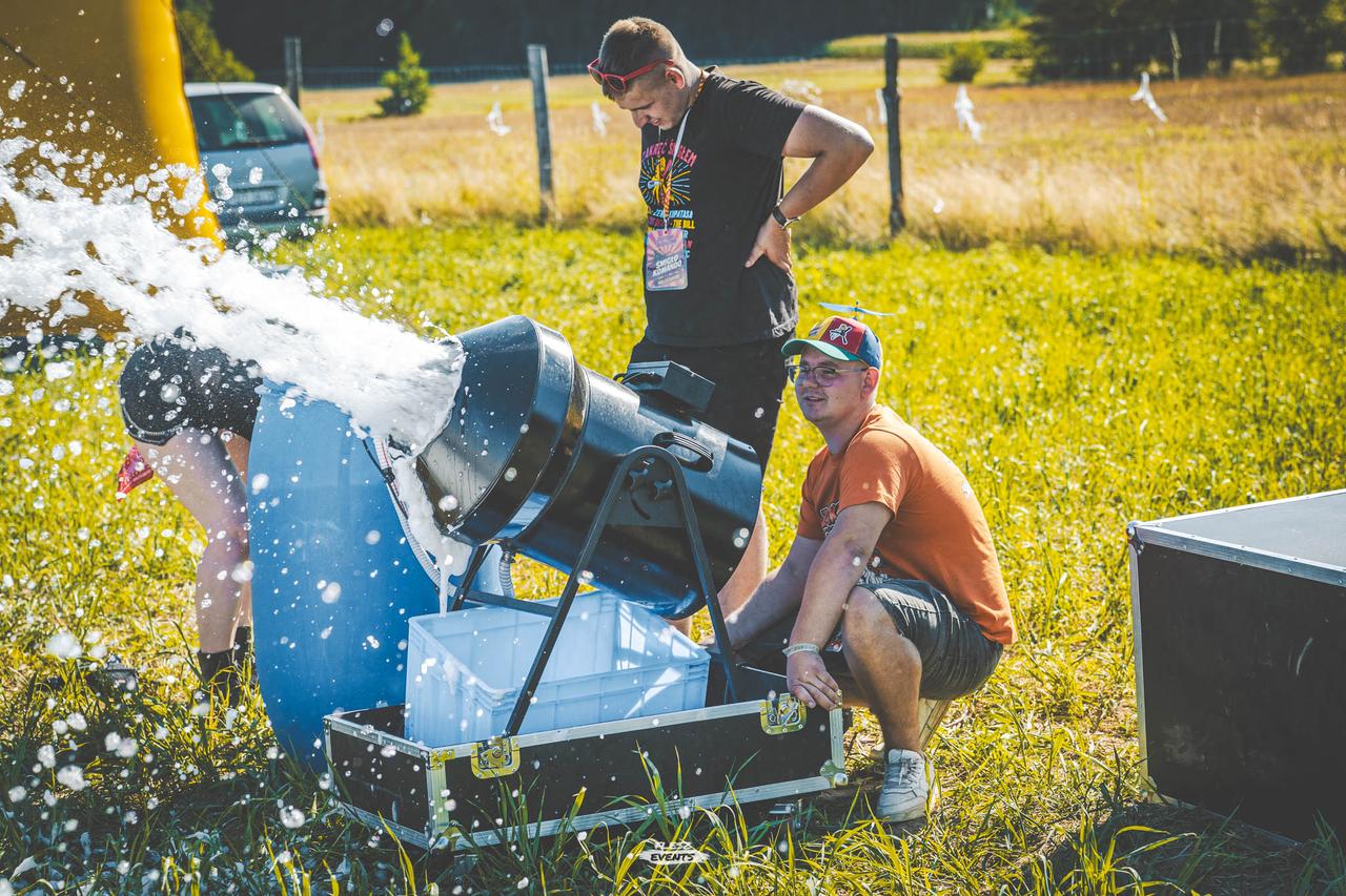 Zakręć Śmigłem Fest Piana Party
