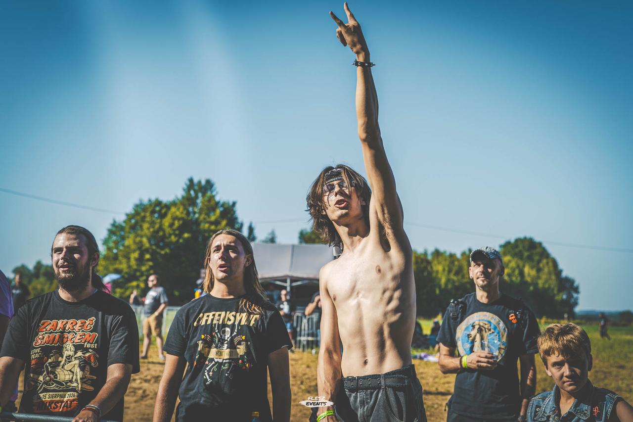 Publika na Zakręć Śmigłem Fest