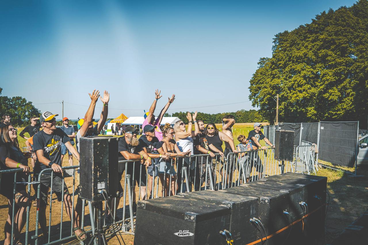 Publika na Zakręć Śmigłem Fest