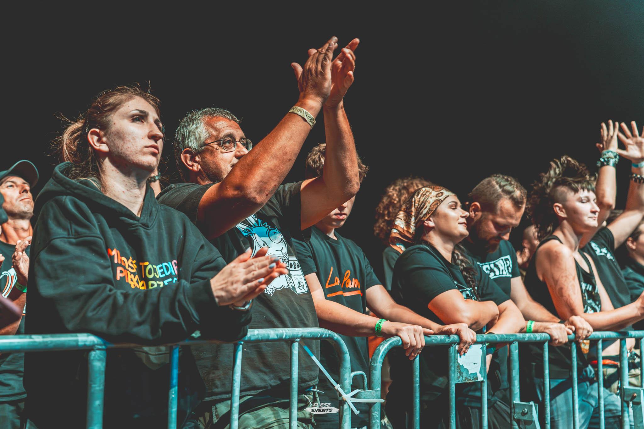 Publika na Zakręć Śmigłem Fest