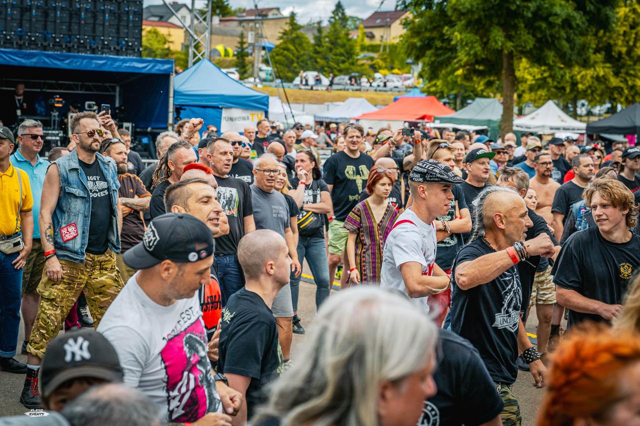 Publika na Rock na Bagnie