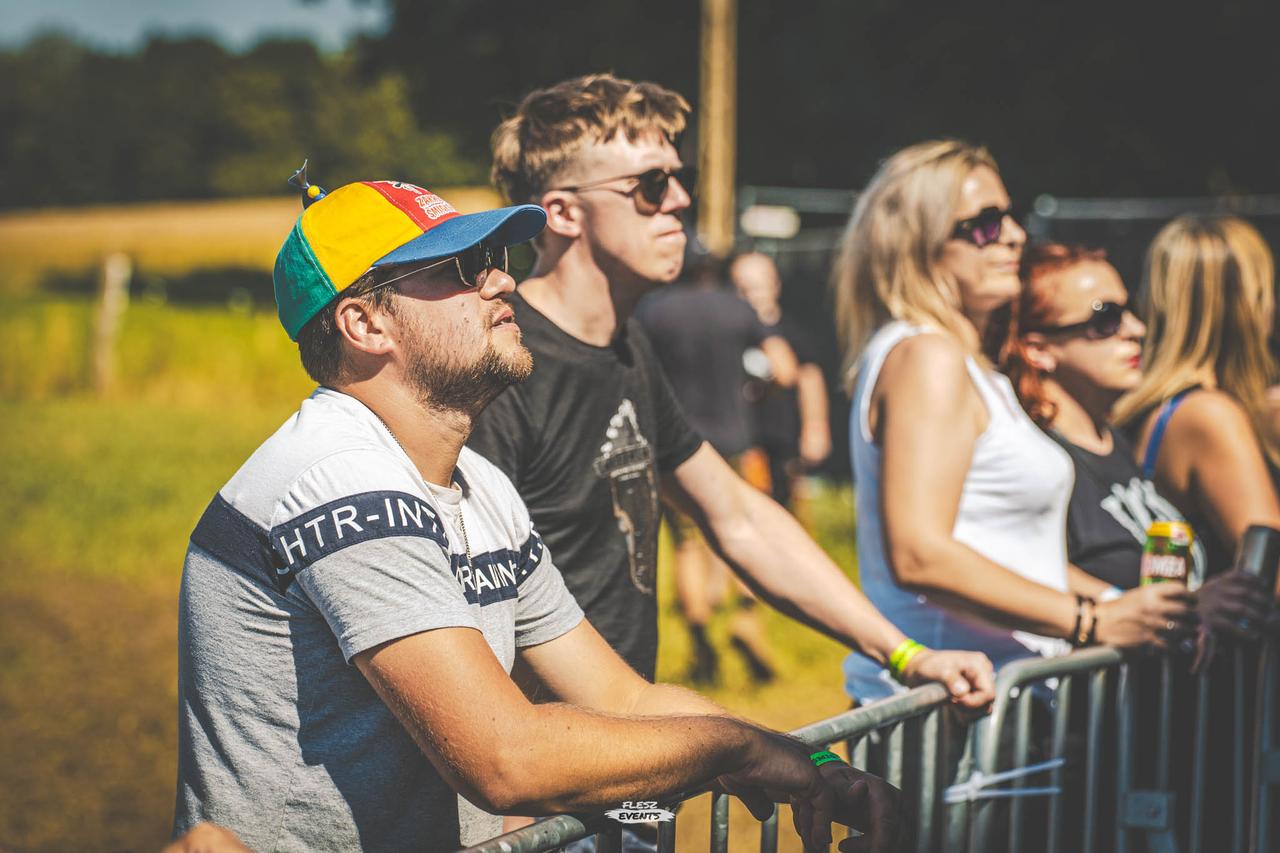 Publika na Zakręć Śmigłem Fest